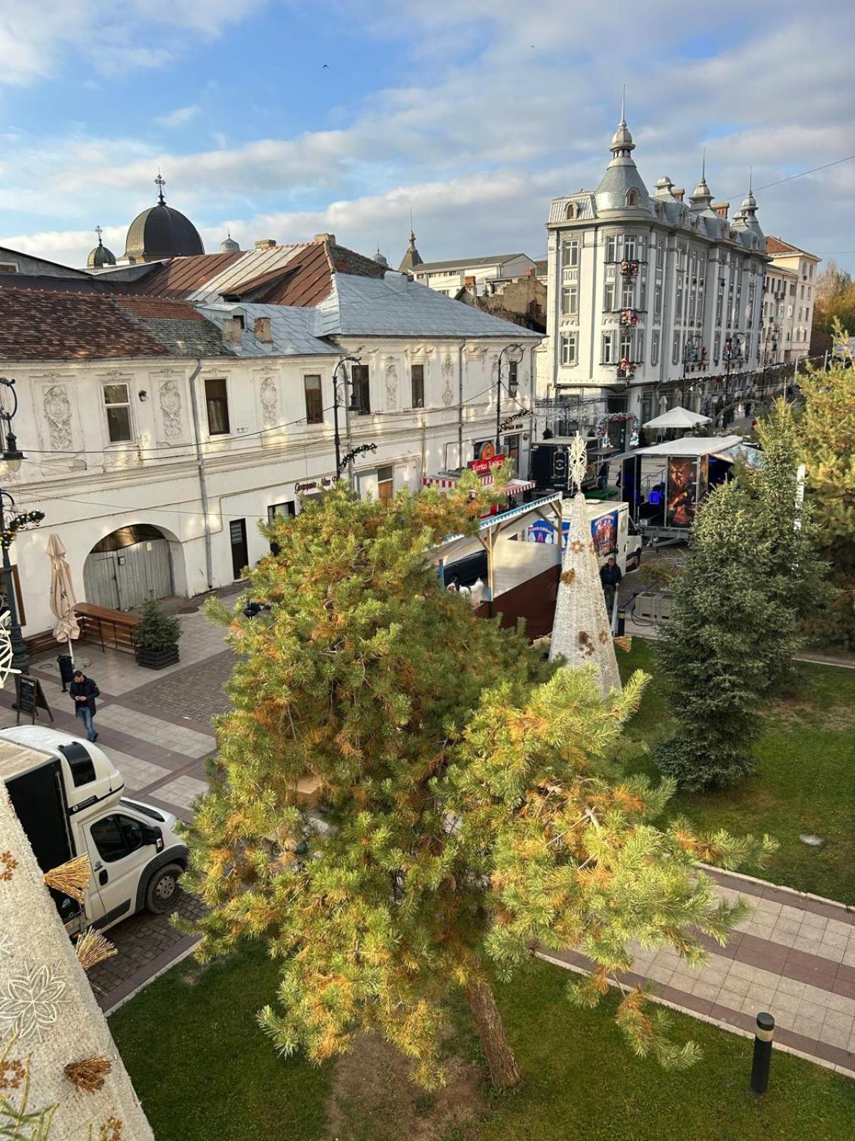 Elit Apartment Craiova Buitenkant foto